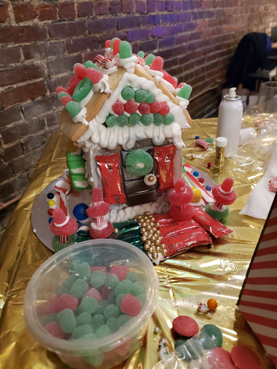 cookies decorated house